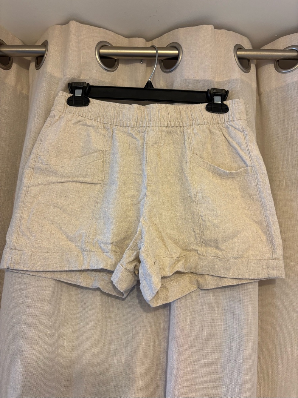 Linen-Blend Elastic Waist Cream Women's Shorts
